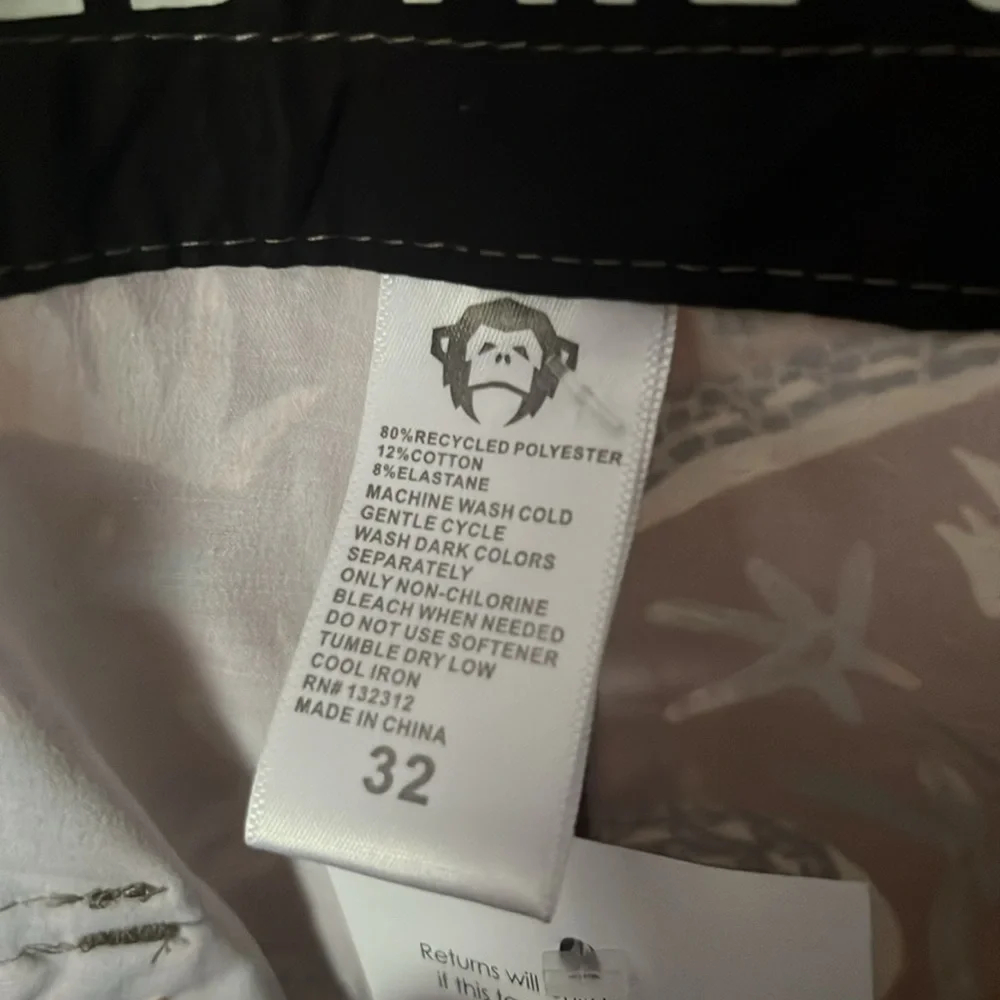 Brand New. Never Worn Howler Brothers Stretch Bruja Boardshortd Lazy Gator . - Picture 8 of 8